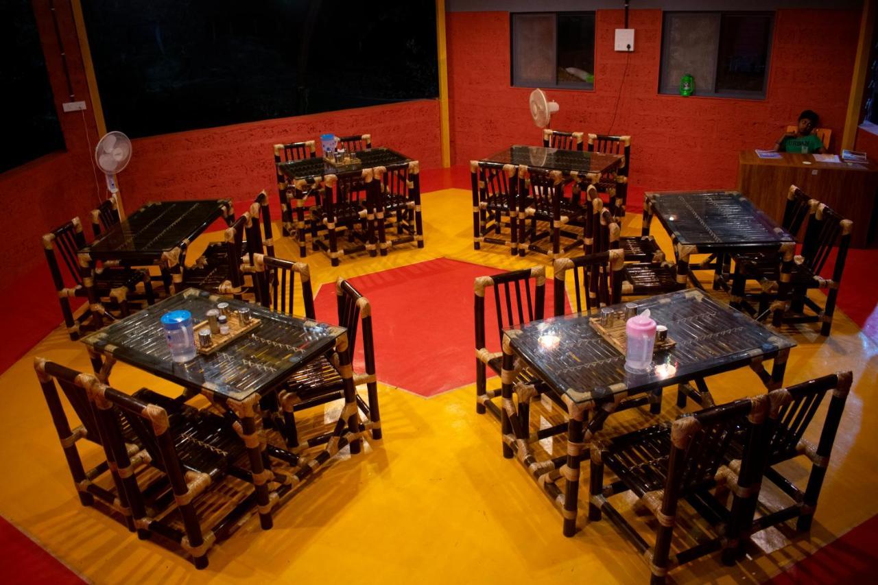 Hotel Amee'S Retreat Diveāgar Zewnętrze zdjęcie