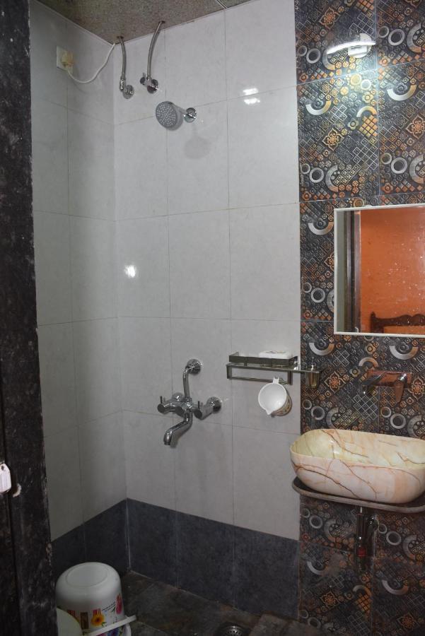 Hotel Amee'S Retreat Diveāgar Zewnętrze zdjęcie
